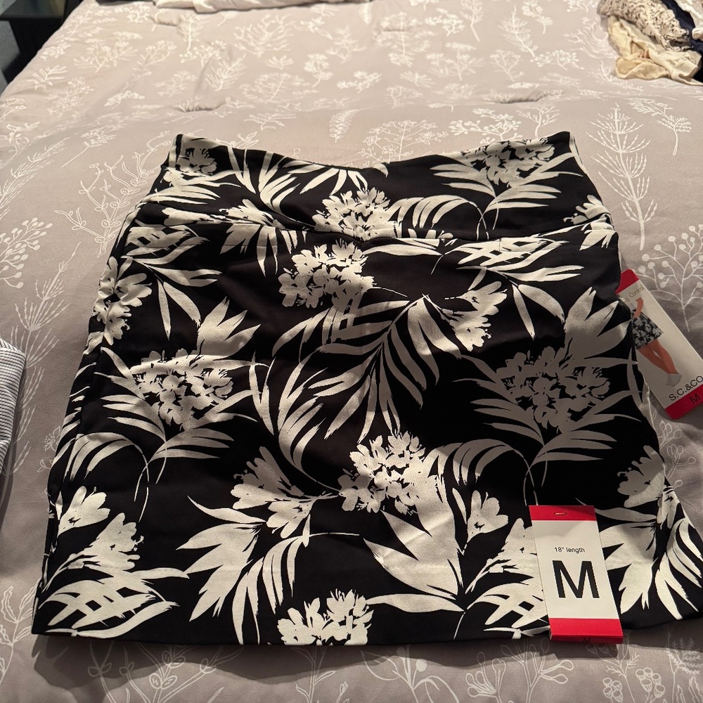 Skort, New with tags